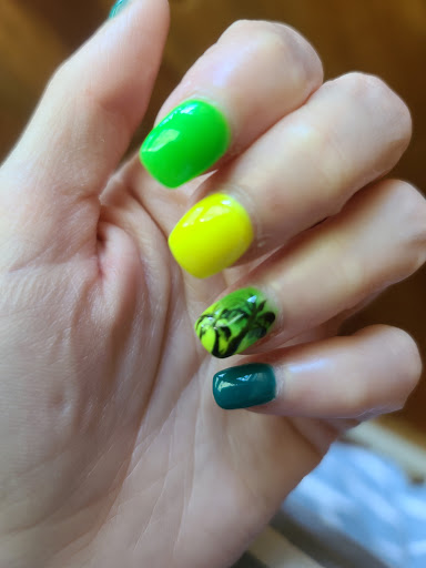 Nail Salon «VV Nails», reviews and photos, 2809 Bickford Ave # G, Snohomish, WA 98290, USA