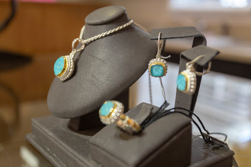 Jeweler «Pinetree Jewelers Parker», reviews and photos, 11028 S Pikes Peak Dr, Parker, CO 80138, USA