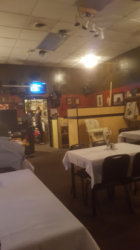 Restaurant «The Pineapple Tea Room & Coffee Shoppe», reviews and photos, 604 Colwyn St, Cumberland Gap, TN 37724, USA