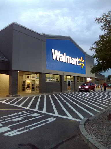 Discount Store «Walmart», reviews and photos, 1400 Farmington Ave, Bristol, CT 06010, USA