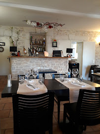 Atmosphère du Restaurant L'Andali à Saint-Christol-lès-Alès - n°4