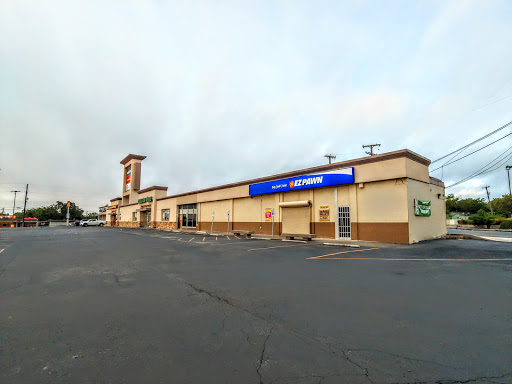 Pawn Shop «EZPAWN», reviews and photos, 949 Bandera Rd, San Antonio, TX 78228, USA