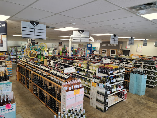 Liquor Store «Regency Liquors of Seekonk», reviews and photos, 301 Taunton Ave # 301, Seekonk, MA 02771, USA