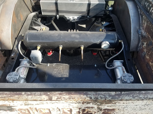 Auto Repair Shop «Meineke Car Care Center», reviews and photos, 7344 Governor Ritchie Hwy, Glen Burnie, MD 21061, USA