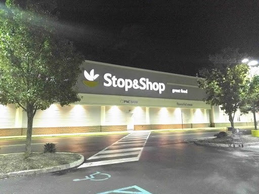 Grocery Store «Stop & Shop», reviews and photos, 24 Summerfield Blvd, Dayton, NJ 08810, USA