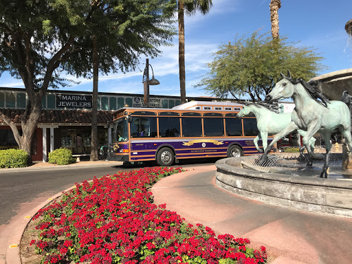 Shopping Mall «Fifth Avenue Shopping District», reviews and photos, 7083 E 5th Ave, Scottsdale, AZ 85251, USA