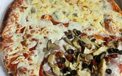 Pizza Pazza 2 image