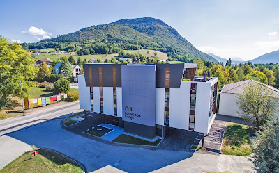 IWI à Annecy