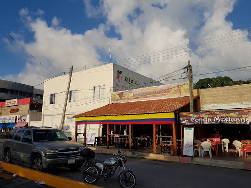 Mi Rinconcito Colombiano El Lugar de los Parceros y Parceras Cancún