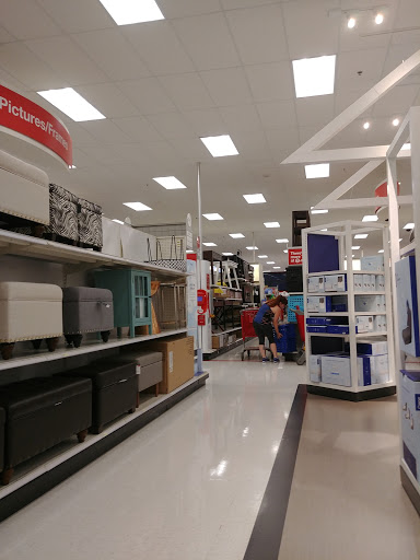 Department Store «Target», reviews and photos, 550 Arsenal St, Watertown, MA 02472, USA