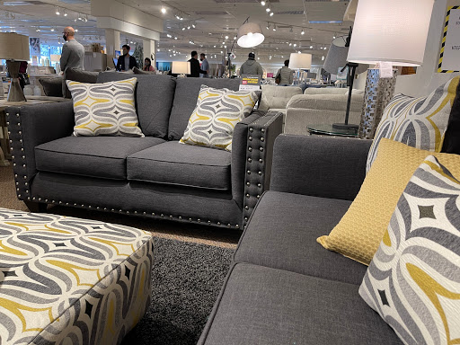 Furniture Store «Gardner-White Furniture», reviews and photos, 4400 E 14 Mile Rd, Warren, MI 48092, USA