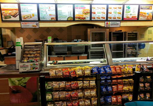 Restaurant «SUBWAY®Restaurants», reviews and photos, 9228 Lakewood Blvd, Downey, CA 90240, USA