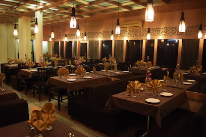 Araby,s Restaurant & Tawa Fry - Opp. Dinbai Tower, Old City, Gheekanta, Lal Darwaja, Ahmedabad, Gujarat 380001, India