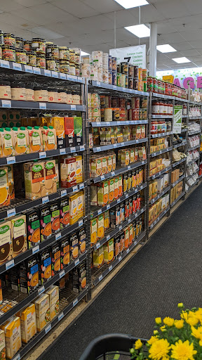 Grocery Store «Horrocks Market», reviews and photos, 4455 Breton Rd SE, Kentwood, MI 49508, USA