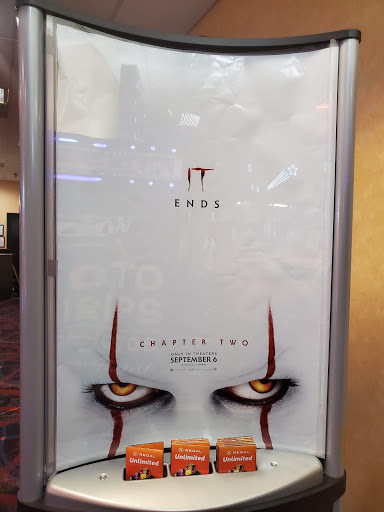 Movie Theater «Regal Cinemas Starlight 14 - Charlotte», reviews and photos, 11240 N Tryon St, Charlotte, NC 28262, USA