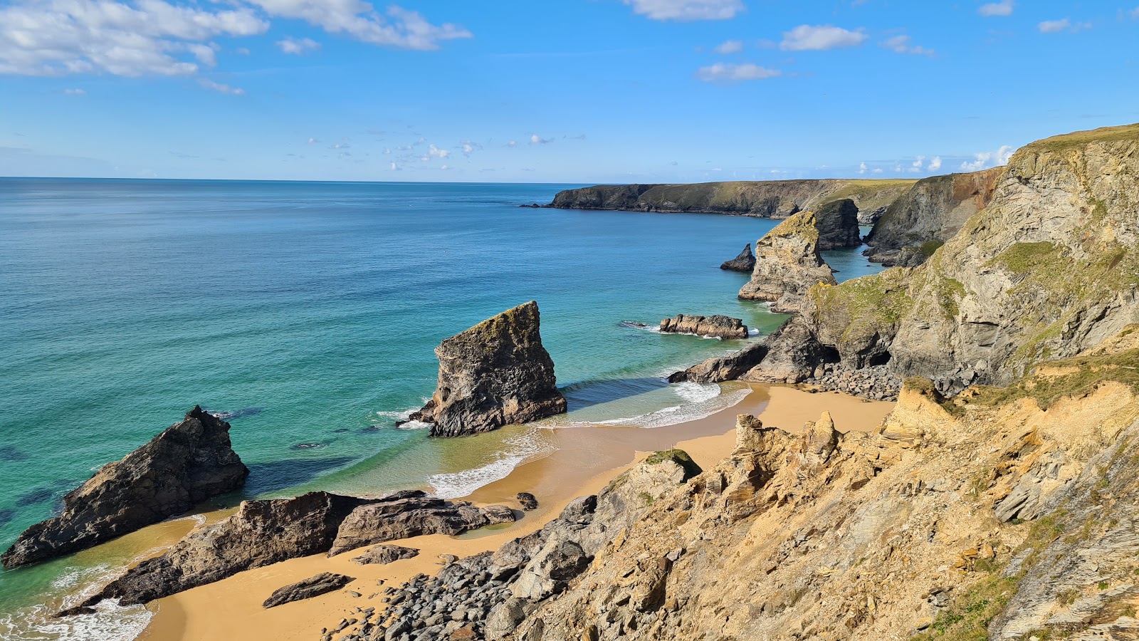 Foto di Pentire Steps beach con una superficie del sabbia fine e luminosa