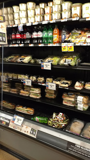 Supermarket «Giant», reviews and photos, 7142 Arlington Rd, Bethesda, MD 20814, USA