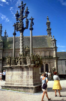 Saint-Thégonnec à Saint-Thégonnec Loc-Eguiner