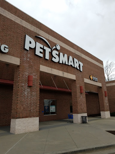 Pet Supply Store «PetSmart», reviews and photos, 9870 Brook Rd, Glen Allen, VA 23059, USA