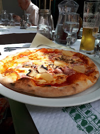 Pizza du Restaurant italien Pizzeria Villa Eva à Paris - n°2