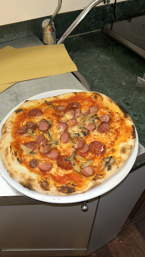 A tutta pizza in Volterra, Provincia di Pisa