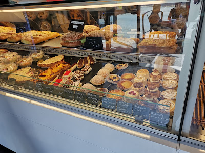 Boulangerie Viennoiserie Patisserie Les Dunes à Grasse