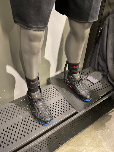 Sportswear Store «Nike», reviews and photos, 1261 Woodward Ave, Detroit, MI 48226, USA