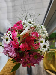 Цветя с доставка Flowershop