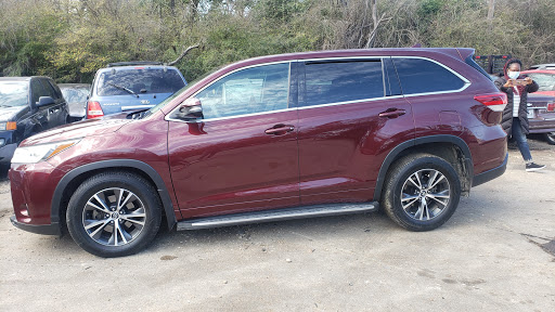 Auto Body Shop «Williams Paint & Body Inc», reviews and photos, 924 Military Pkwy, Mesquite, TX 75149, USA