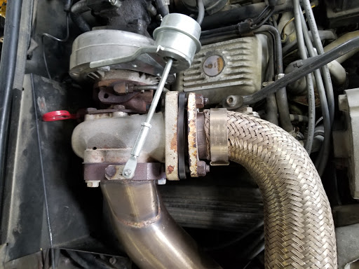 Auto Repair Shop «Silzer Auto Repair», reviews and photos, 3025 Douglas Ave, Des Moines, IA 50310, USA