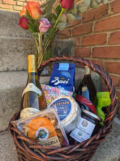 Wine Store «Piazza Discepoli Wine & Food», reviews and photos, 7754 Camargo Rd, Cincinnati, OH 45243, USA