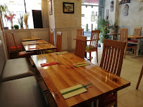 Atmosphère du Restaurant China Dinh Thu à Nice - n°2