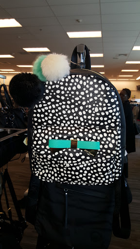 Department Store «Nordstrom Rack East Bay Bridge Shopping Center», reviews and photos, 3839 Emery St, Emeryville, CA 94608, USA