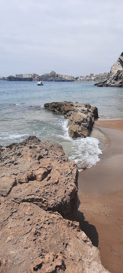 La Playa Amarilla