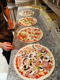 Plats et boissons du Pizzeria Woodiz Mériel ( Pizza au feu de bois ) à Mériel - n°3