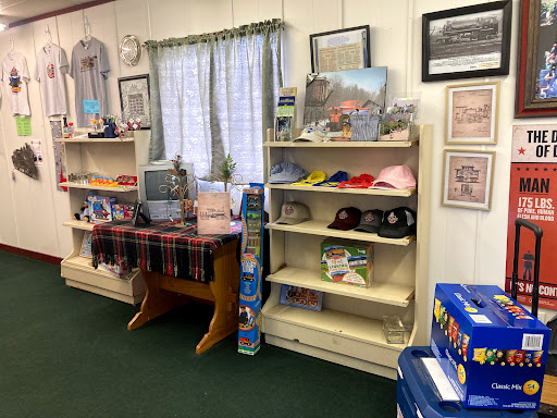 Train Station «Chelatchie Prairie», reviews and photos, 207 N Railroad Ave, Yacolt, WA 98675, USA