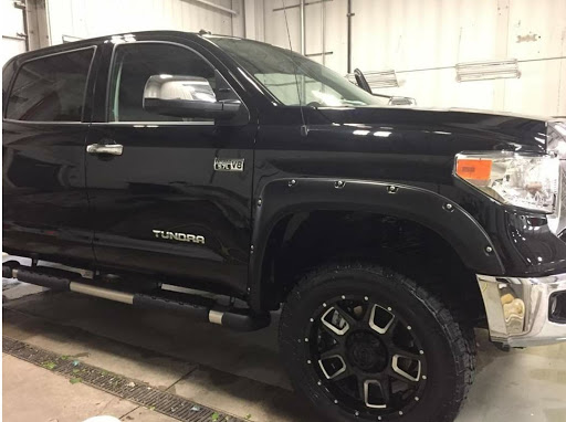 Auto Repair Shop «Muscatine Tire & Auto», reviews and photos, 2105 Park Ave, Muscatine, IA 52761, USA