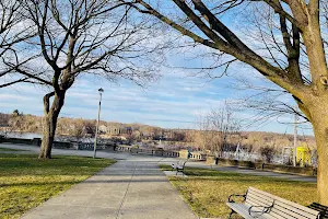 Pulaski Park image
