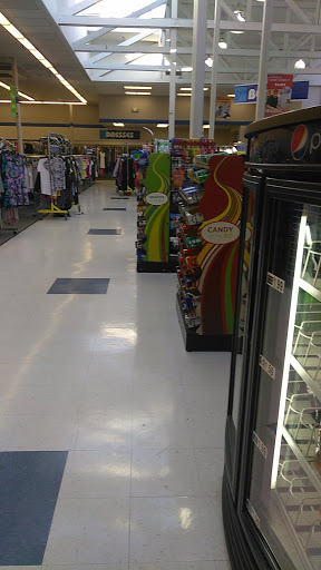 Thrift Store «72nd Street Goodwill», reviews and photos, 1415 E 72nd St, Tacoma, WA 98404, USA