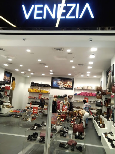 Altus Shopping Gallery