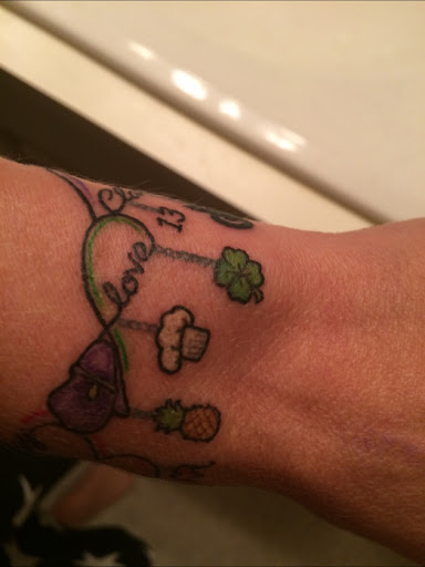 Tattoo Shop «Sketches Tattoo», reviews and photos, 4356 W Olive Ave, Glendale, AZ 85302, USA