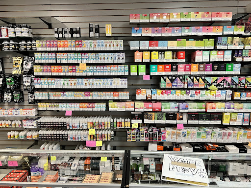 Tobacco Shop «Cigarettes For Less», reviews and photos, 1887 Pioneer Pkwy E, Springfield, OR 97477, USA