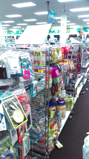 Shopping Mall «Sun Ray Shopping Center», reviews and photos, 2089 Old Hudson Rd, St Paul, MN 55119, USA