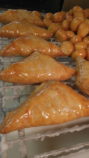 Donut Shop «Central Donut Shop», reviews and photos, 11545 Sullivan Rd, Baton Rouge, LA 70818, USA