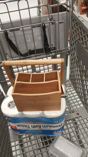 Discount Store «Big Lots», reviews and photos, 7725 Evergreen Way, Everett, WA 98203, USA