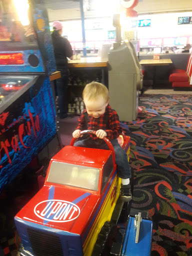 Bowling Alley «Cedar Bowling Center», reviews and photos, 421 E Highway 91, Cedar City, UT 84721, USA