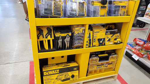 Home Improvement Store «Tractor Supply Co.», reviews and photos, 850 Symphony Ln, Tupelo, MS 38804, USA