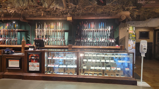 Sporting Goods Store «Bass Pro Shops», reviews and photos, 10000 Bass Pro Blvd, Rossford, OH 43460, USA