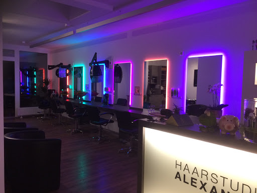 HAARSTUDIO ALEXANDRA In Thaur