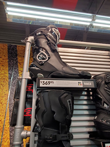 Motorcycle Parts Store «Cycle Gear», reviews and photos, 4834 N University Dr, Lauderhill, FL 33351, USA